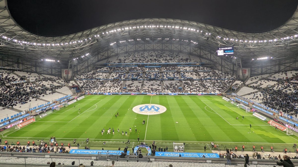 Stratégie d'offre digitale : leçons du coup marketing Ligue 1+