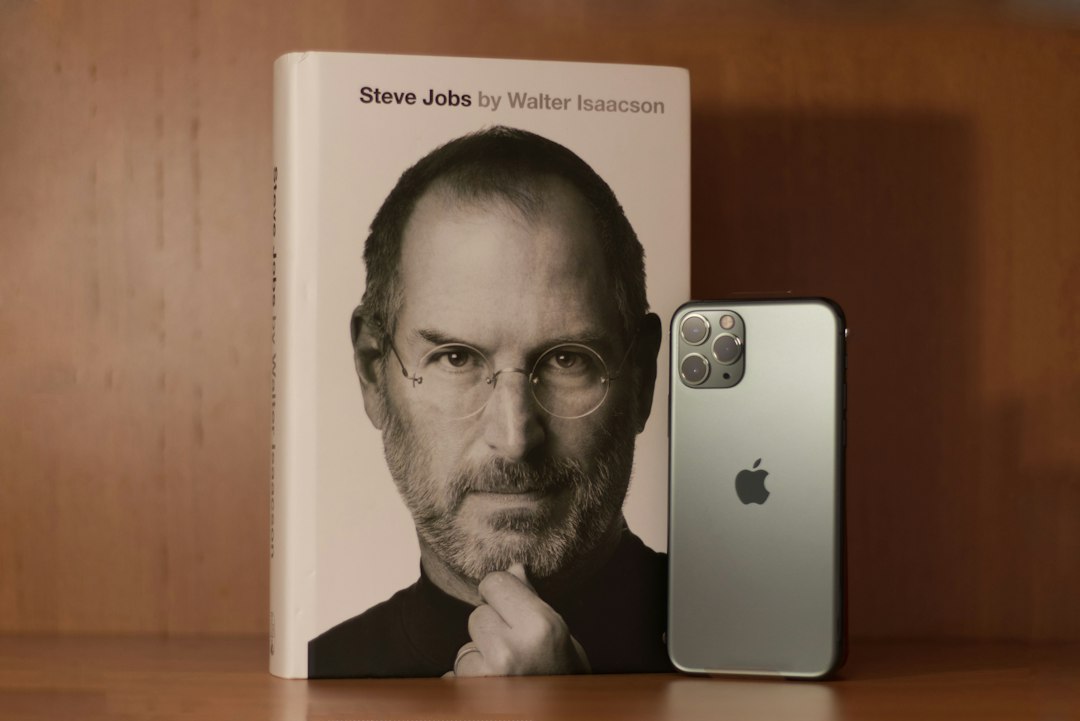 Livre : Steve Jobs in exile