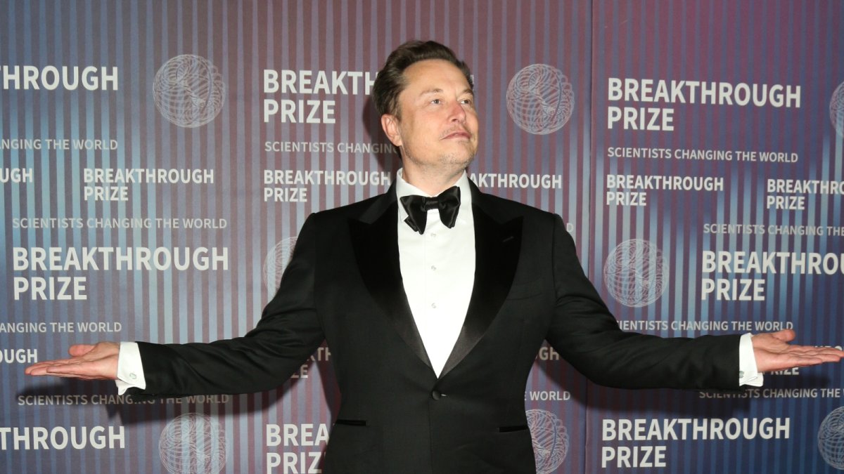 Loin de ses préceptes d'antan, Elon Musk rachète une entreprise d'énergies fossiles
