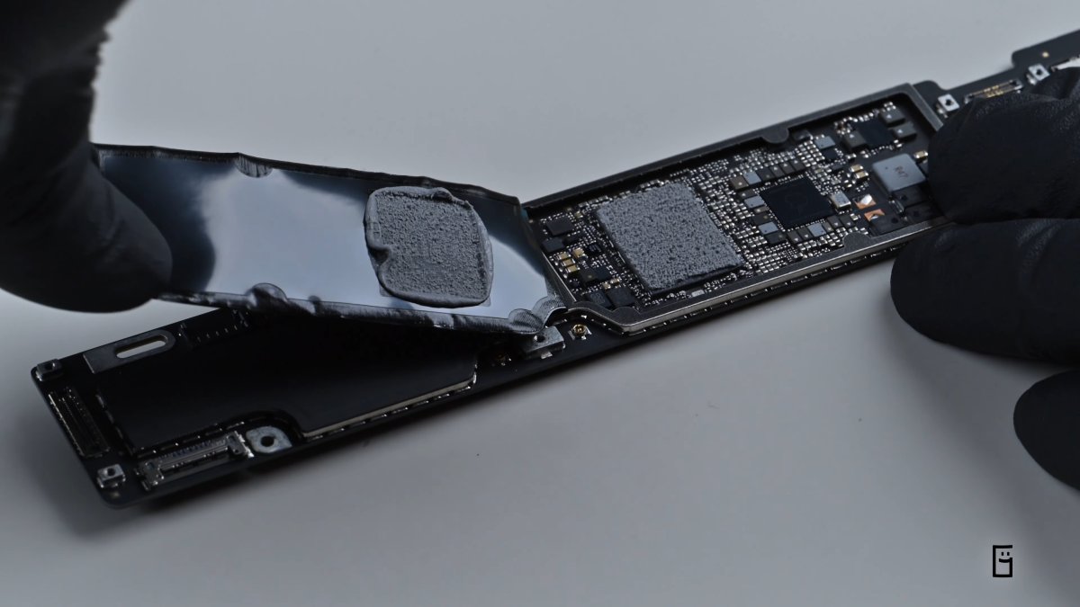 MacBook Neo : Réparabilité vs Innovation, Leçon pour Votre Stratégie Digitale