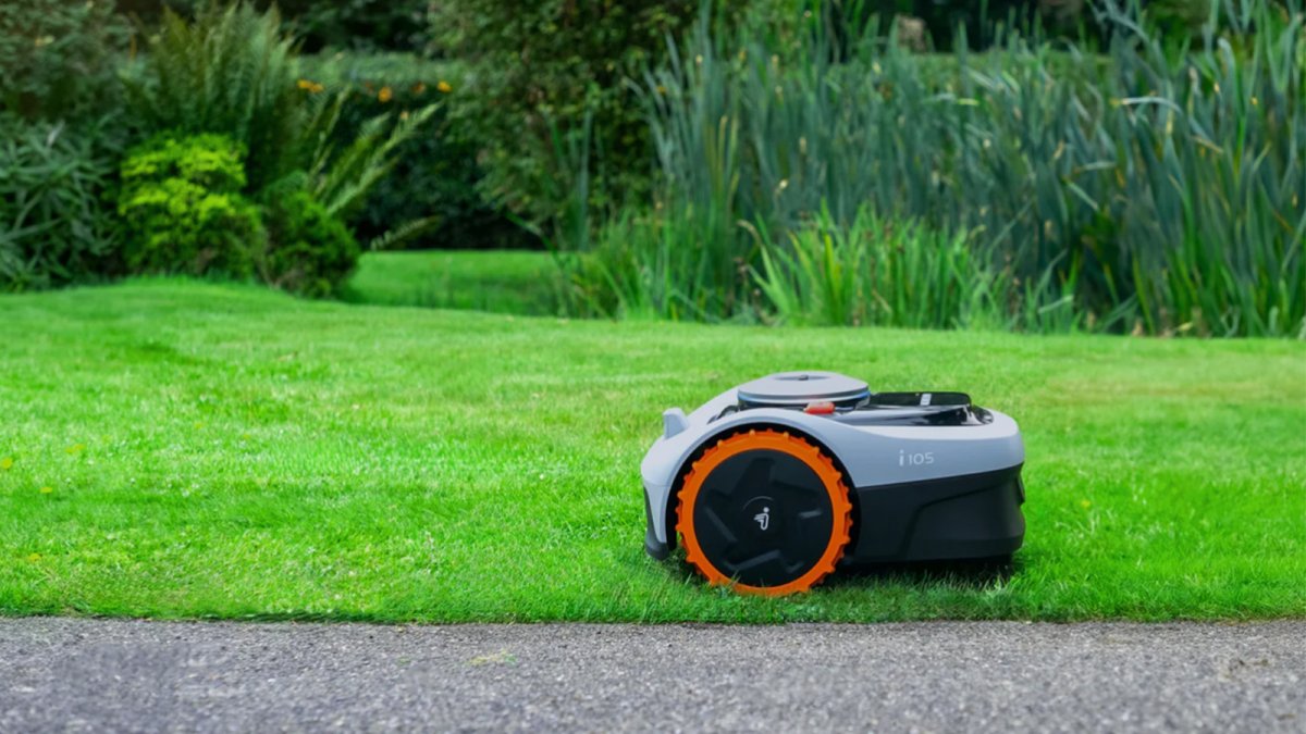 Meilleur robot tondeuse 2026 : notre comparatif des modèles testés
