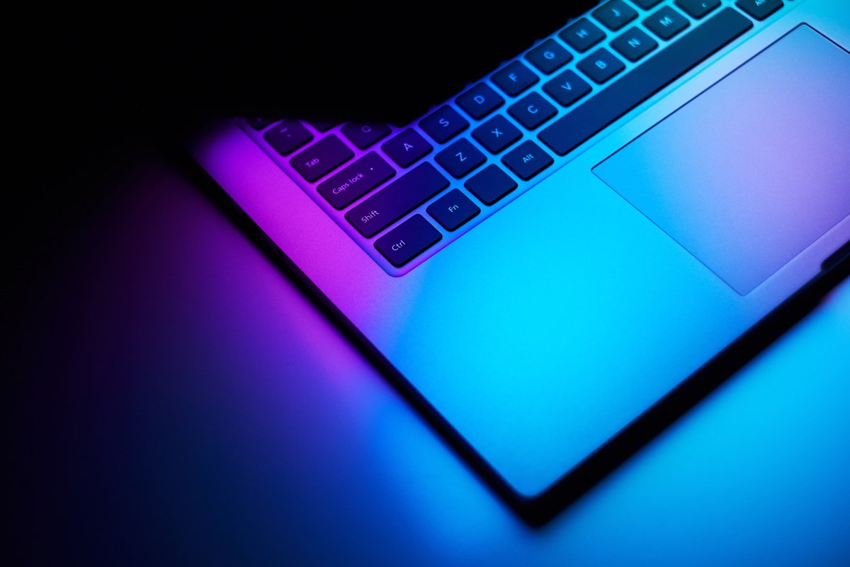 Windows 11 ajoute un filtre anti-lumière bleue inédit