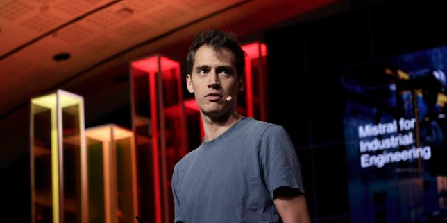 Microsoft signe un accord de « plusieurs milliards » de dollars pour utiliser les data centers de Mistral AI