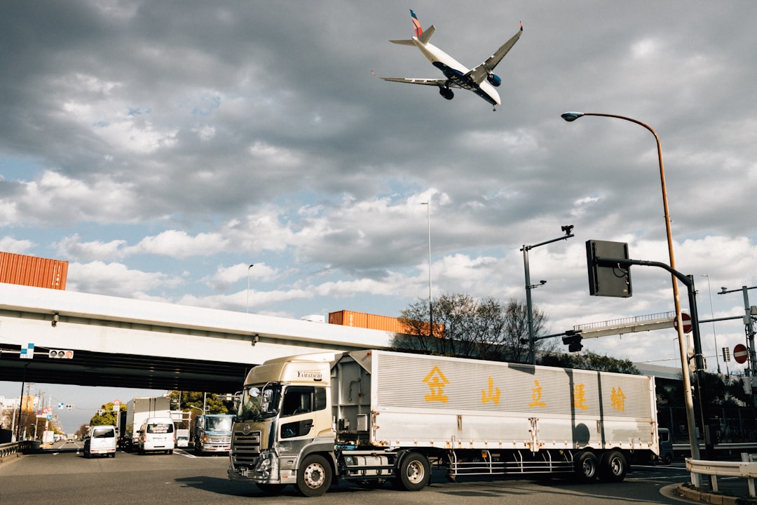 Mitigating emissions from air freight: Unlocking the potential of SAF with book and claim