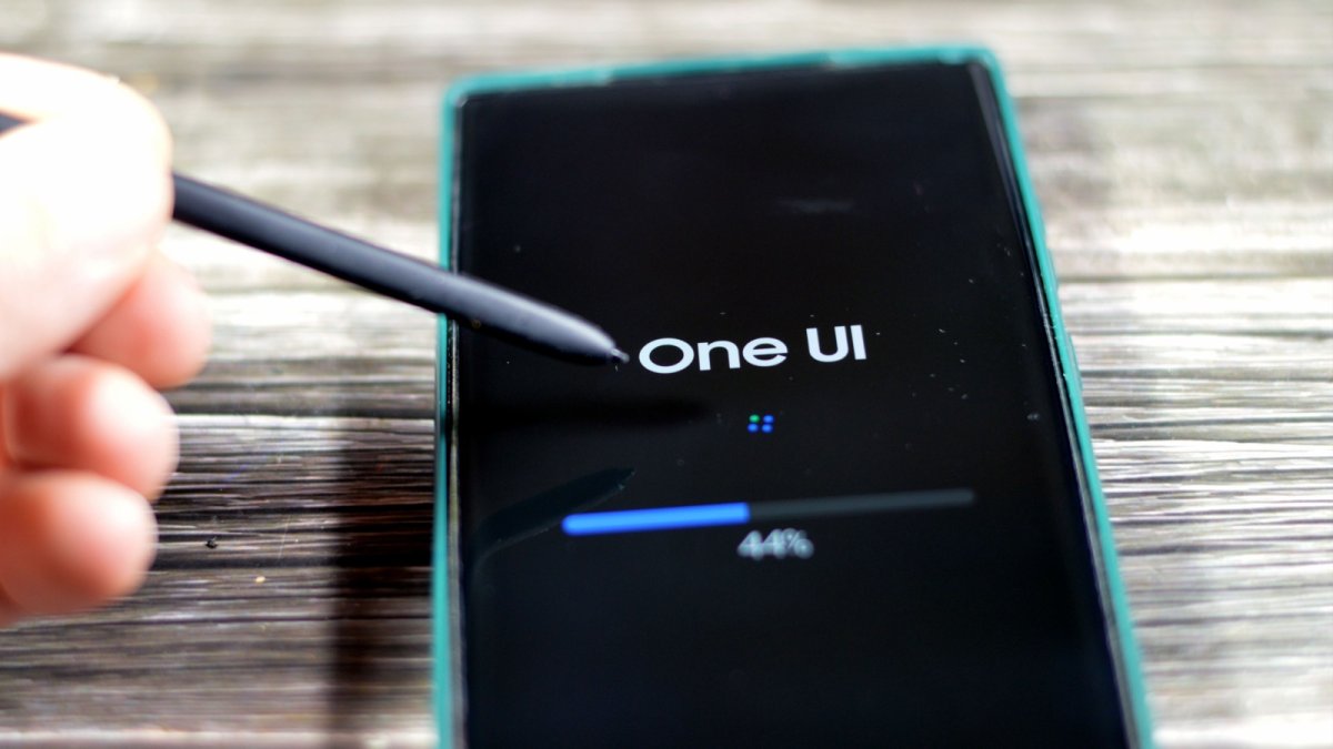 One UI 8.5 arrive : votre smartphone Samsung est-il dans la liste des heureux élus pour recevoir Android 16 QPR2 ?