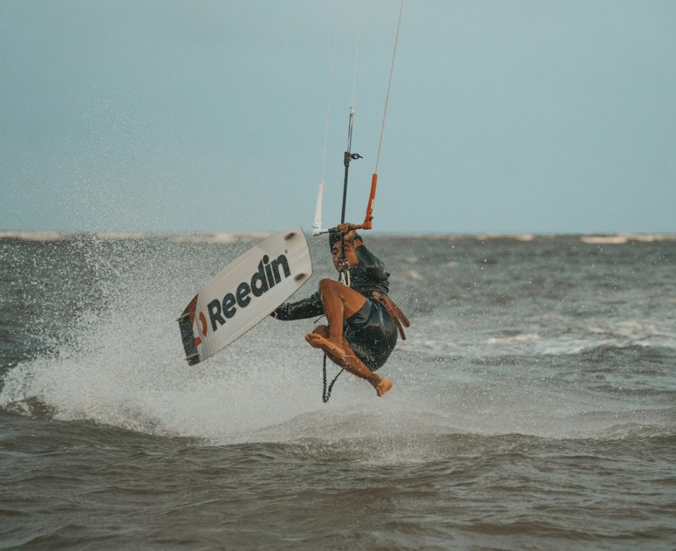 Open weight : Mistral Large 4 frôle les performances des grands modèles chinois