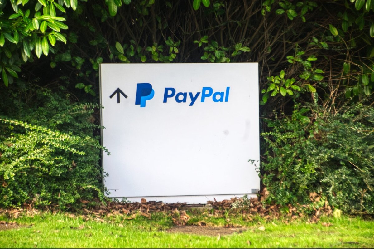 PayPal vit une semaine de folie, entre fuite de données catastrophique et convoitises de ceux qui le désirent