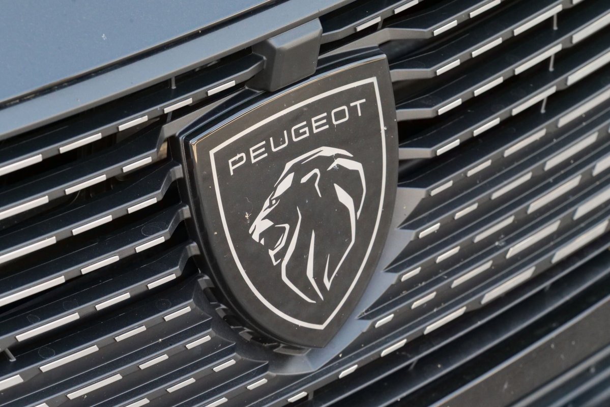 Peugeot forcé de rembourser après avoir menti sur l'autonomie réelle de son véhicule électrique