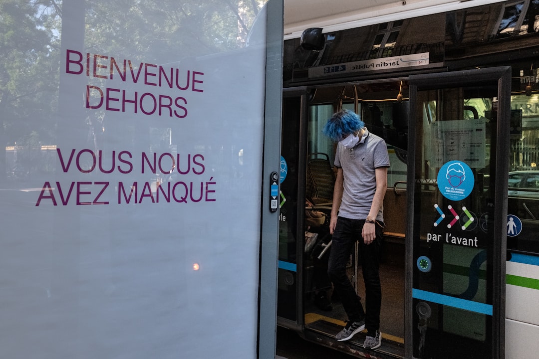 Quandela et Mila, un partenariat pour l'avenir de l'intelligence artificielle quantique