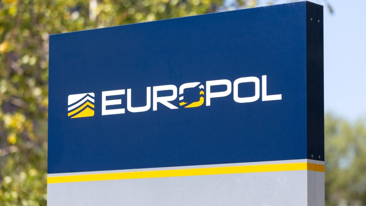 Plus de budget, plus de pouvoir, Europol se justifie derrière son dernier rapport
