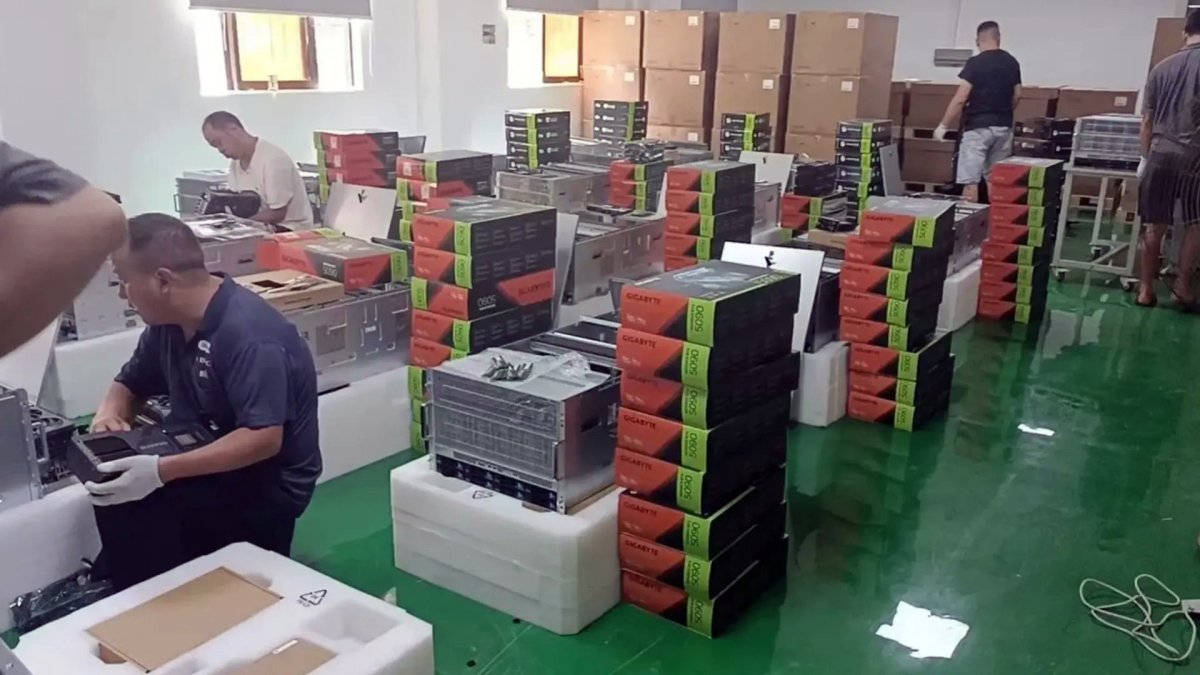 Pourquoi les GeForce RTX 5090 sont à plus 5 000 euros ? En réalité, vous suspectiez déjà la raison