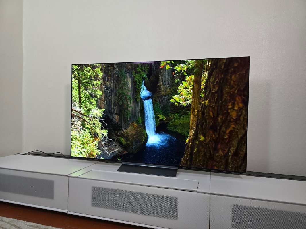 Pourquoi les TV OLED ne deviennent pas vraiment moins chères ?