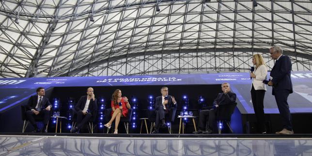 Présidentielle 2027 : à Marseille, un « grand débat » sur l’IA sans grande surprise et avec peu de candidats