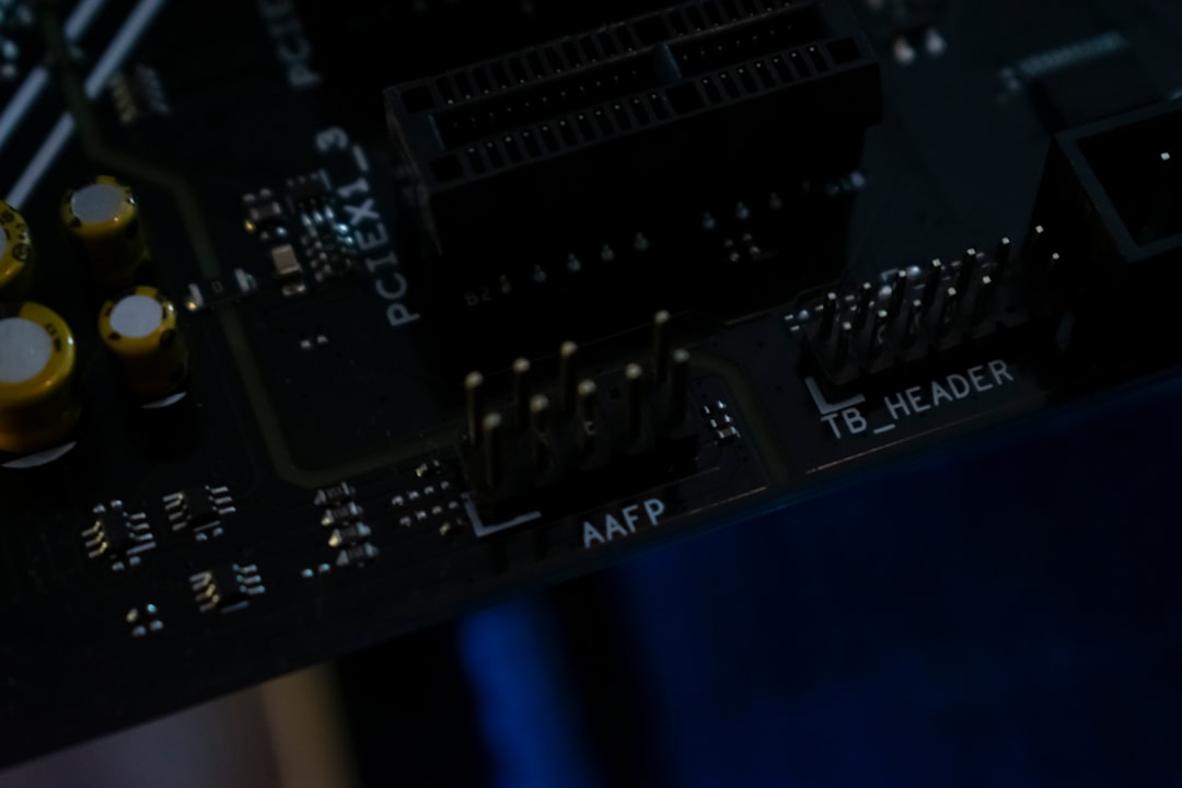 Processeurs : malgré de lourdes pertes, l’avenir d’Intel s’éclaircit