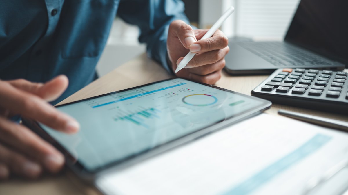 Logiciels compta 2026 : Guide pour digitaliser votre entreprise