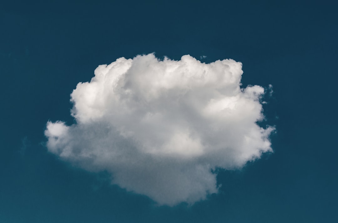Recherche : Sanofi implémente une IA sur site pour éviter le cloud