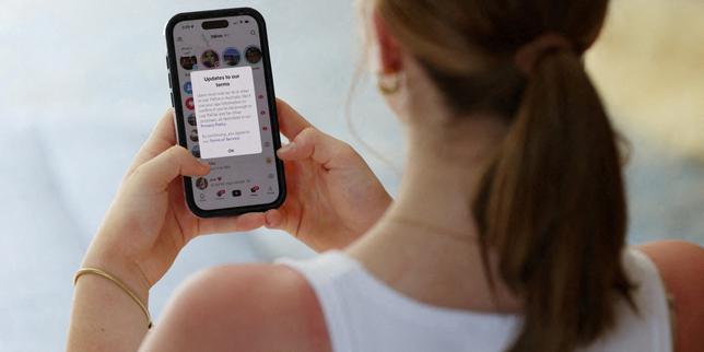 Reddit attaque en justice l’interdiction des réseaux sociaux en Australie pour les moins de 16 ans