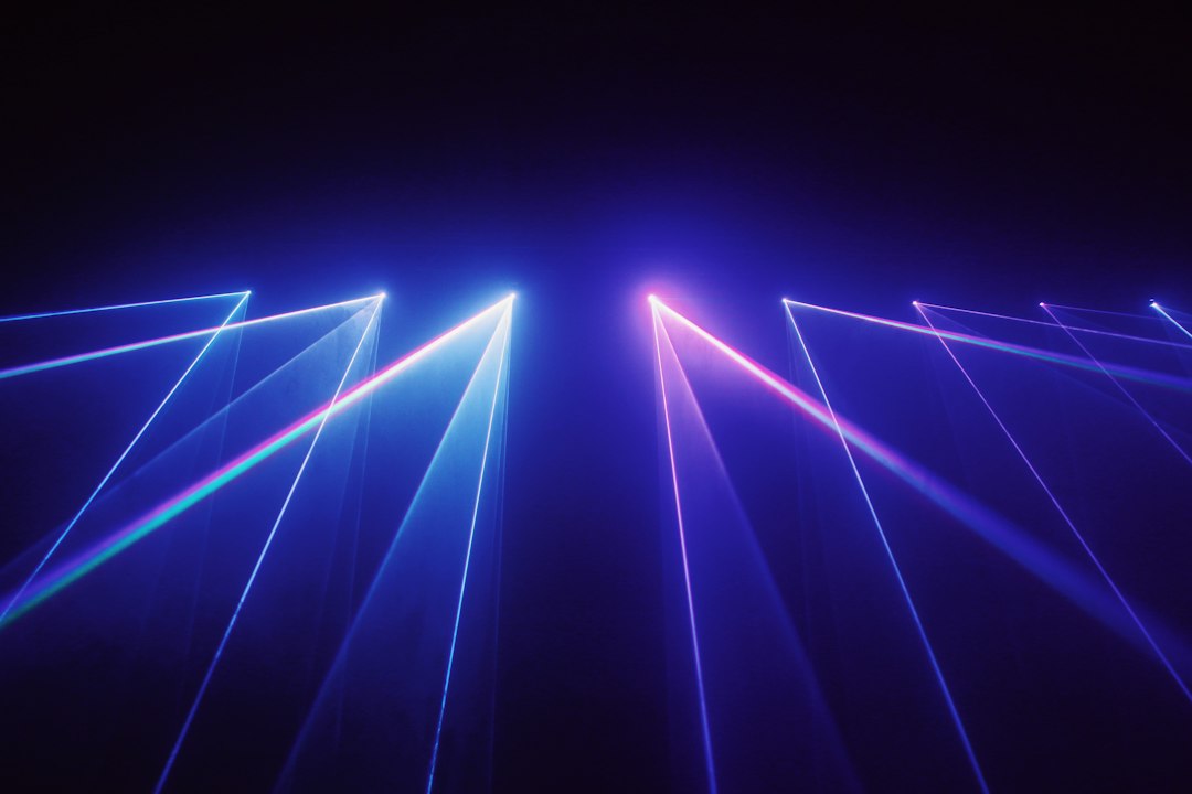 Réseaux optiques : les lasers à peigne arrivent dans les datacenters