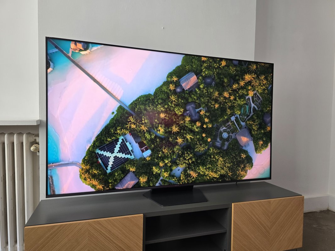 RGB MiniLED : nous avons mesuré le Hisense UR9S, voici ce qu’il vaut vraiment