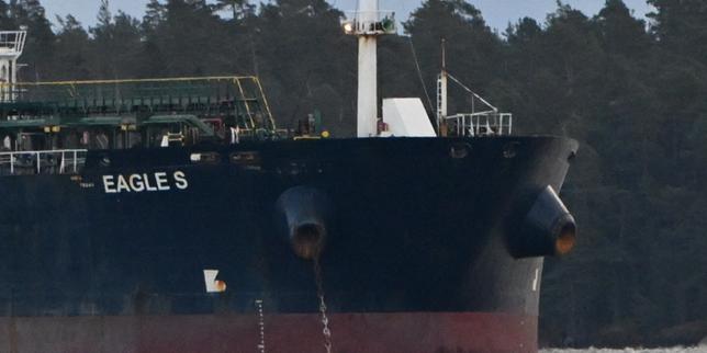 Sabotage de câbles en mer Baltique : trois marins, dont le capitaine du « Eagle-S », inculpés en Finlande