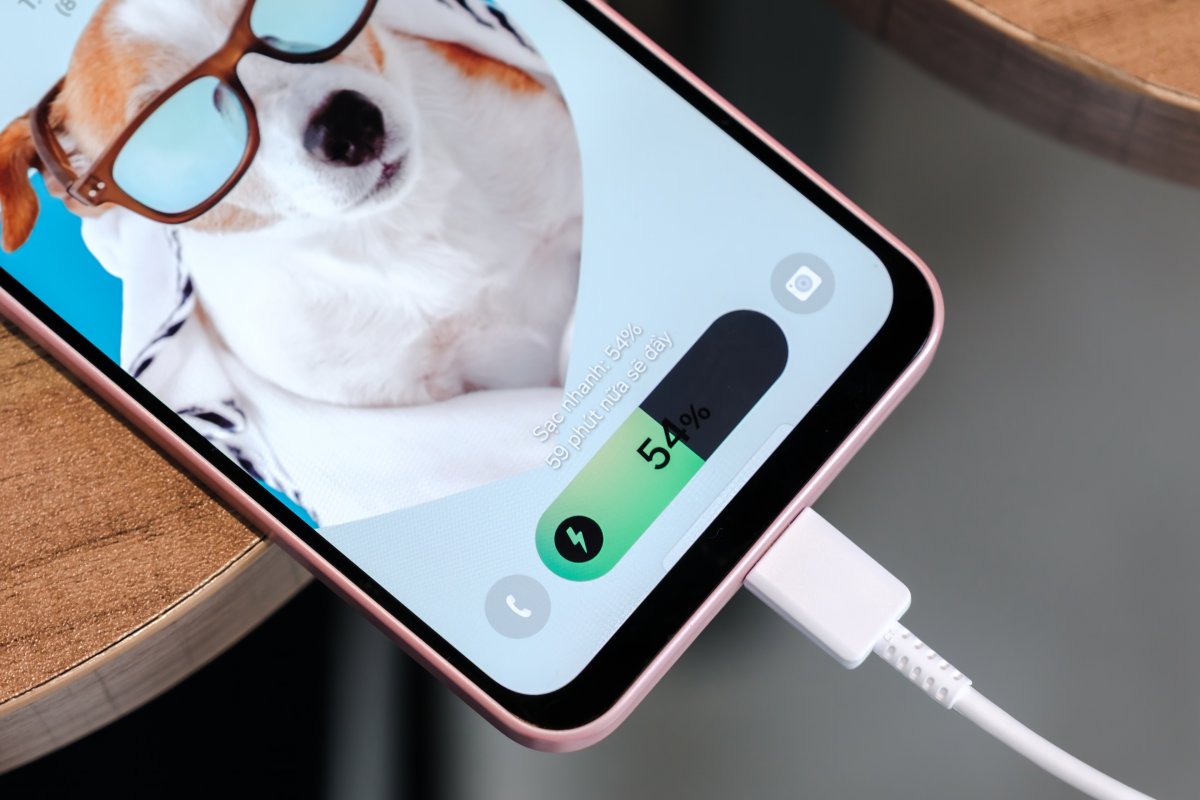 Samsung teste des batteries de smartphone géantes : pourquoi ça ne suffit pas (encore)