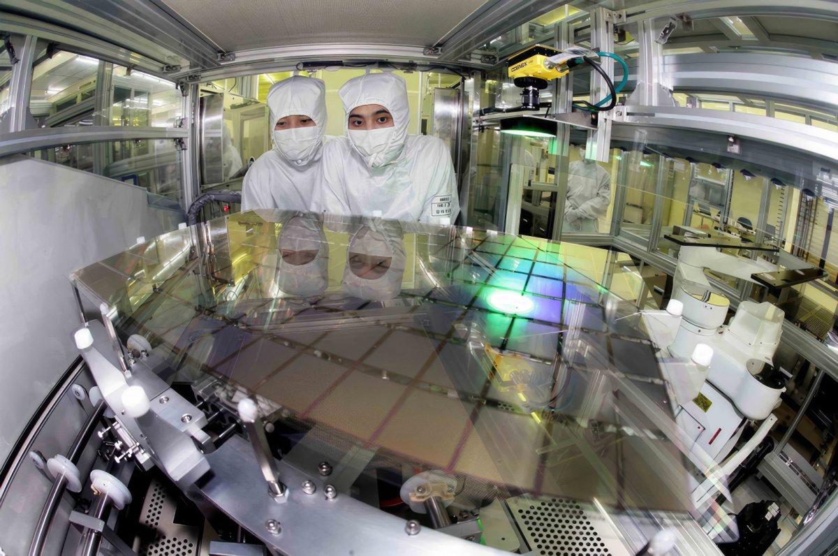 Samsung veut changer la façon de fabriquer ses écrans OLED, et cela pourrait faire baisser les prix