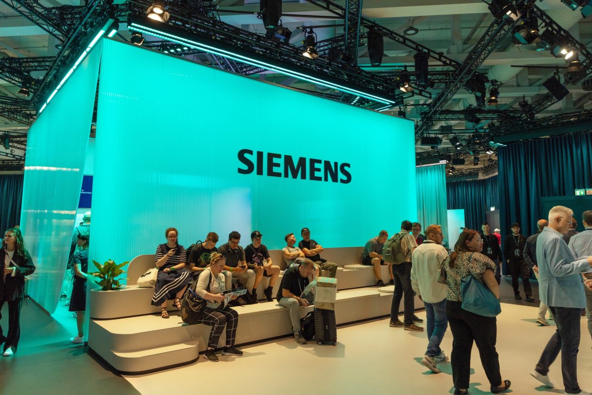 Siemens va investir un milliard d'euros dans l'IA, mais pas forcément en Europe, à cause de l'AI Act