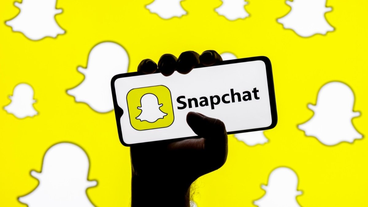 Snapchat Spotlight : la fin des vidéos 100% IA, un signal pour votre stratégie digitale