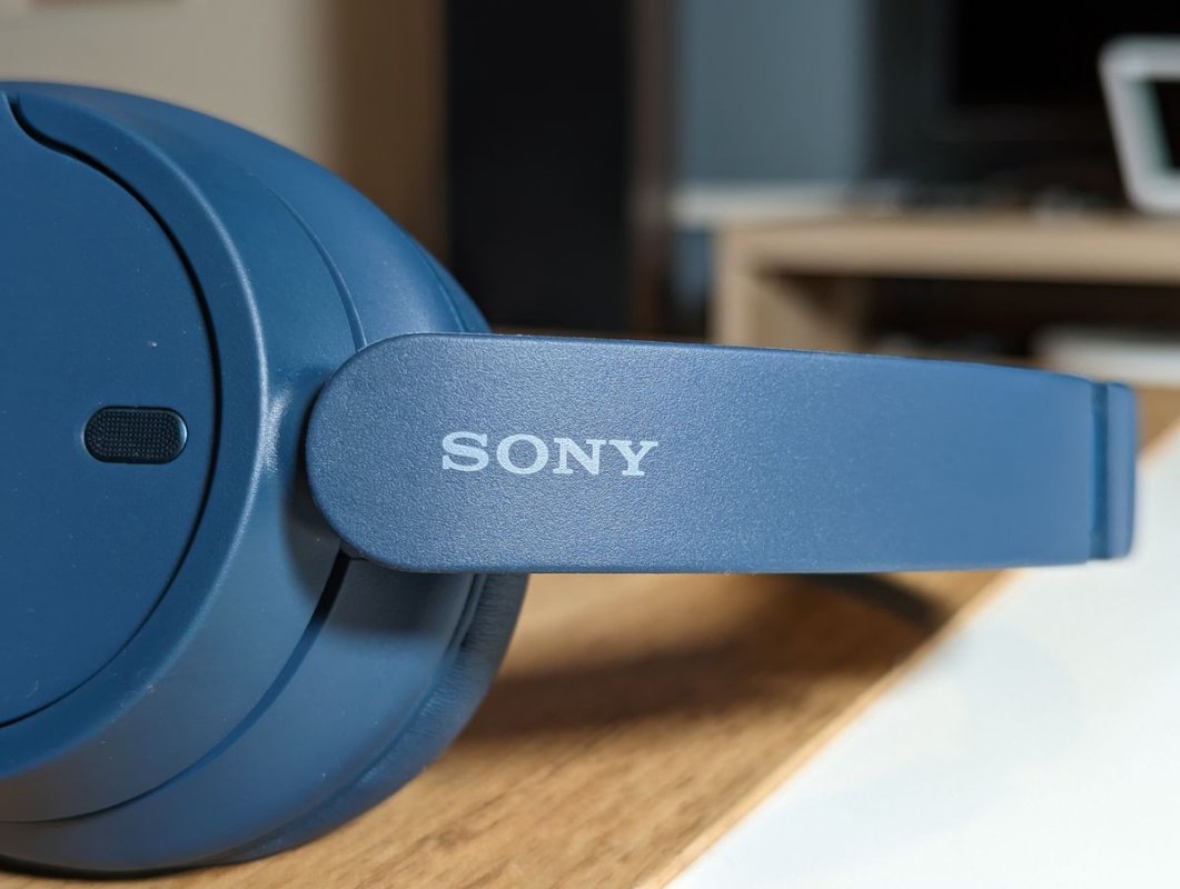 Sony prépare deux casques audio abordables tendance