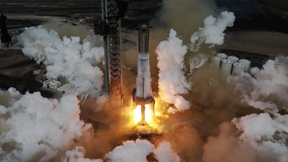 Cloud IA : l'empire caché de Musk et vos opportunités digitales