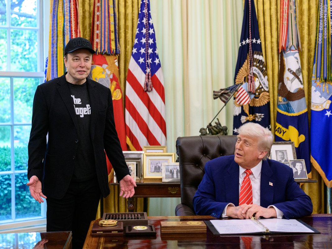 Starlink : Donald Trump voudrait envoyer des terminaux en Iran