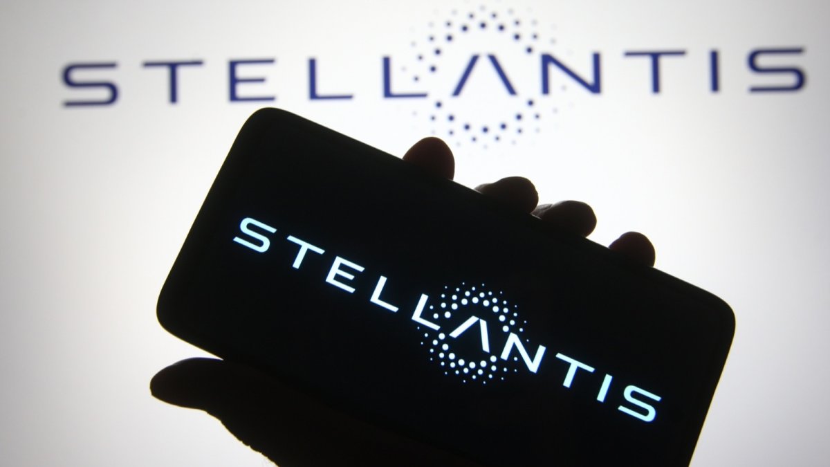 Stellantis met trois usines françaises au chômage partiel : ce que l’on sait￼