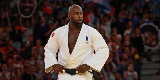 Teddy Riner visé par des messages racistes en ligne, le parquet de Paris ouvre une enquête