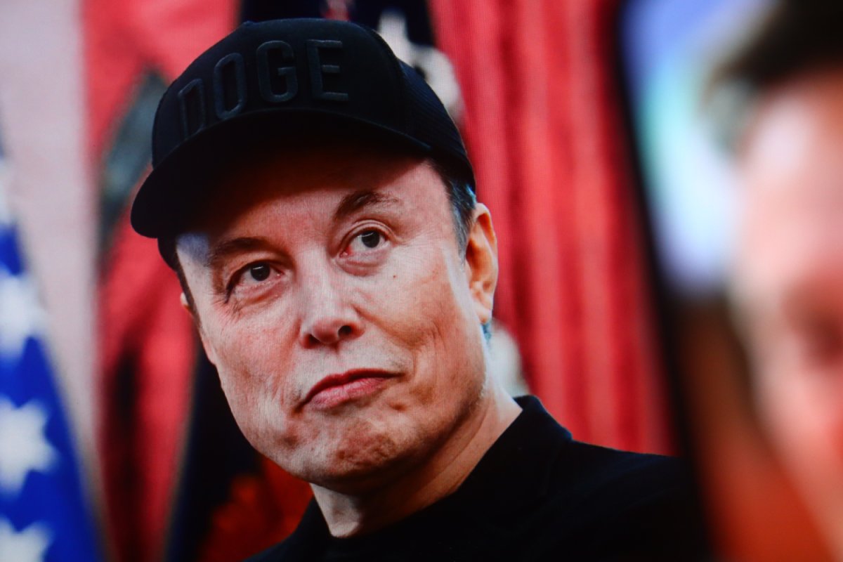 TeraFab d'Elon Musk : Une Leçon de Stratégie Digitale pour Votre Entreprise