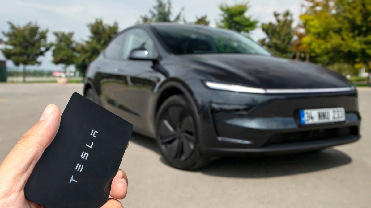 Conduite autonome Tesla : leçons pour votre stratégie digitale