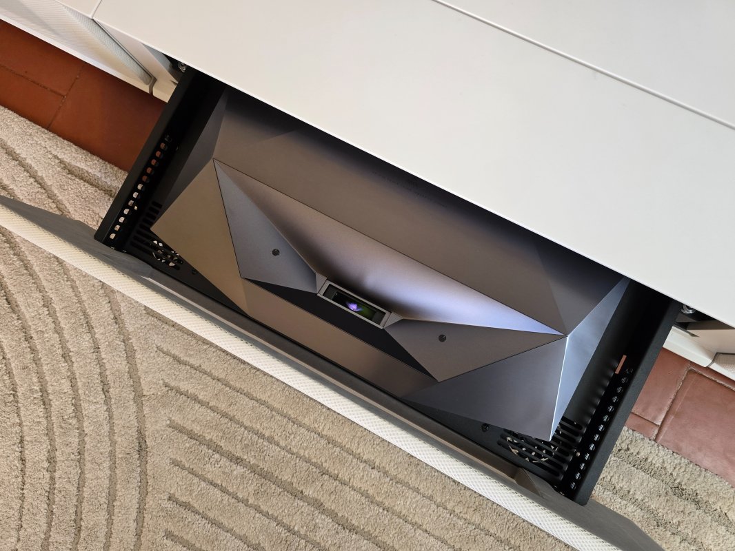 Test vidéoprojecteur UST : révolution digitale pour vos présentations