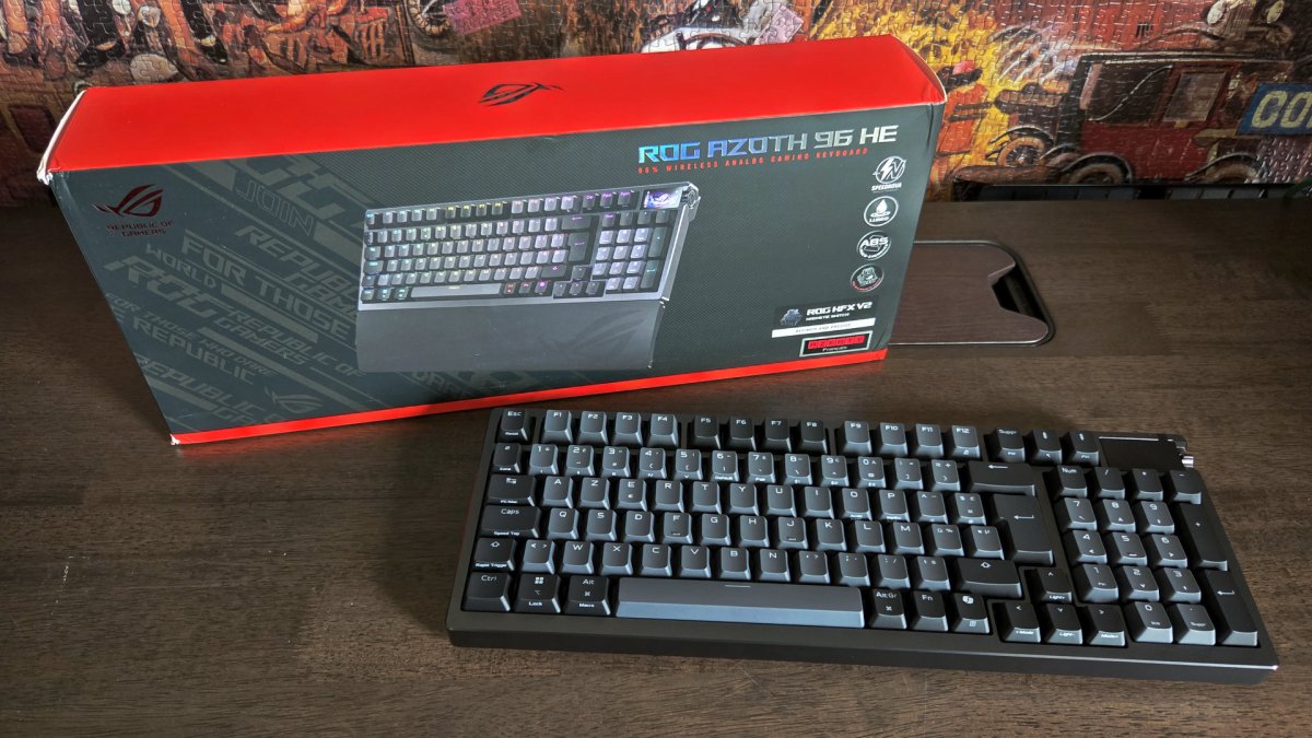 Test de l’ASUS ROG Azoth 96 HE : l’excellence, sauf là où ça fait mal