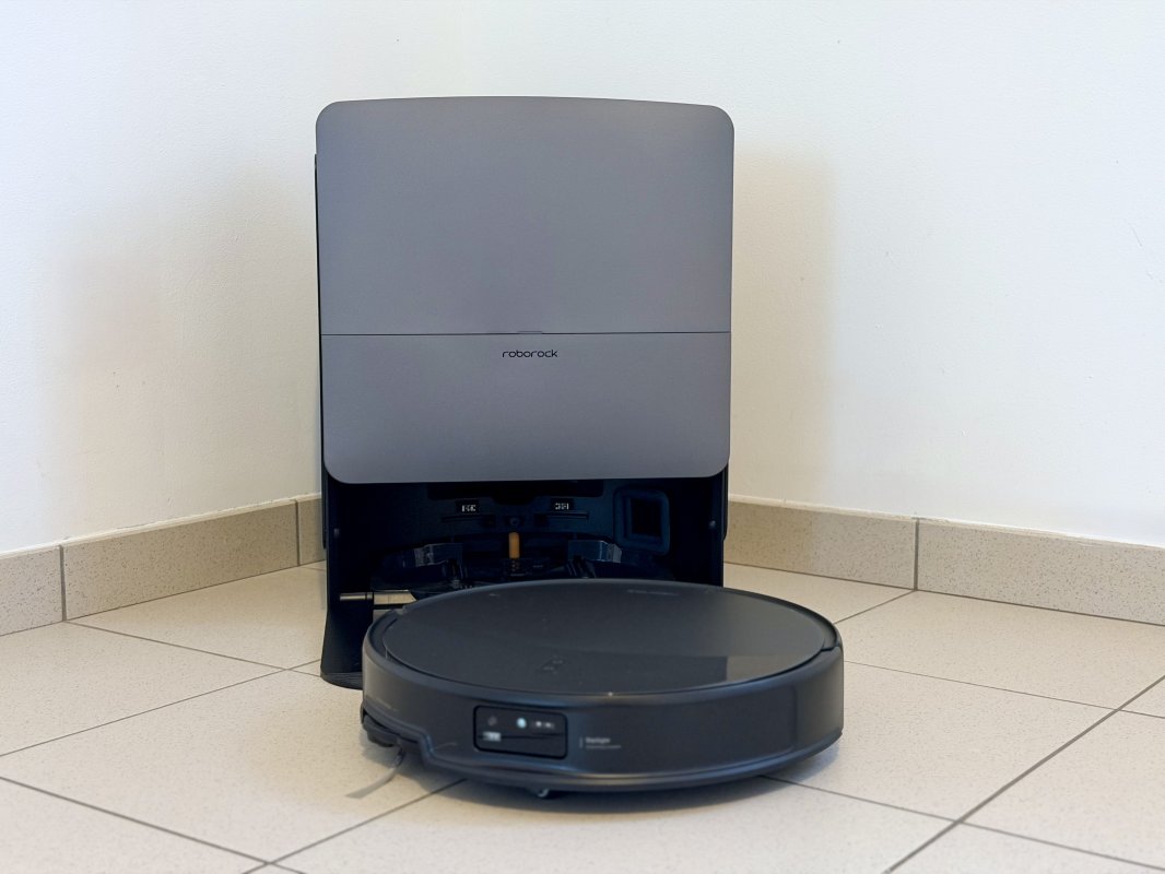 Test Roborock Saros 20 : le nouveau patron des aspirateurs robot ?