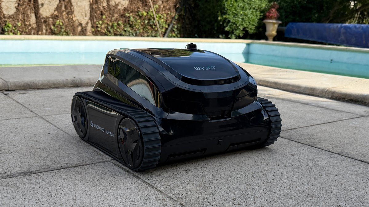 Test Wybot S2V : ce robot de piscine repère la saleté avant de l'attaquer