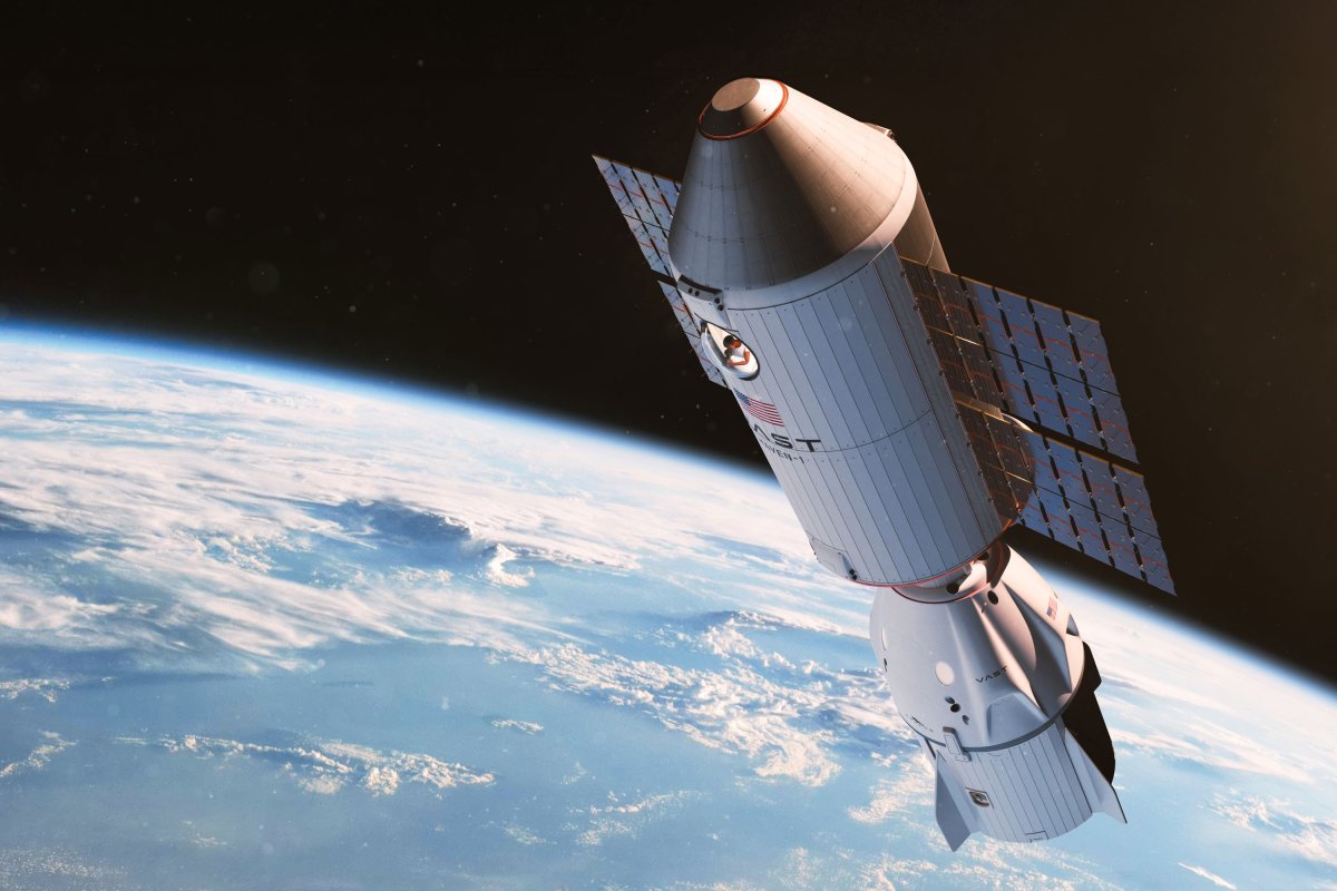 The astronaut training tourists to fly in the world’s first commercial space station