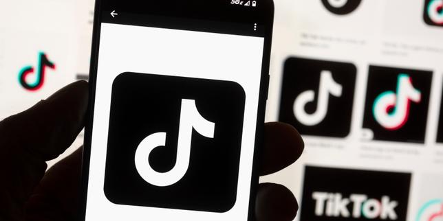 TikTok remplace ses modérateurs par de l’intelligence artificielle au Royaume-Uni