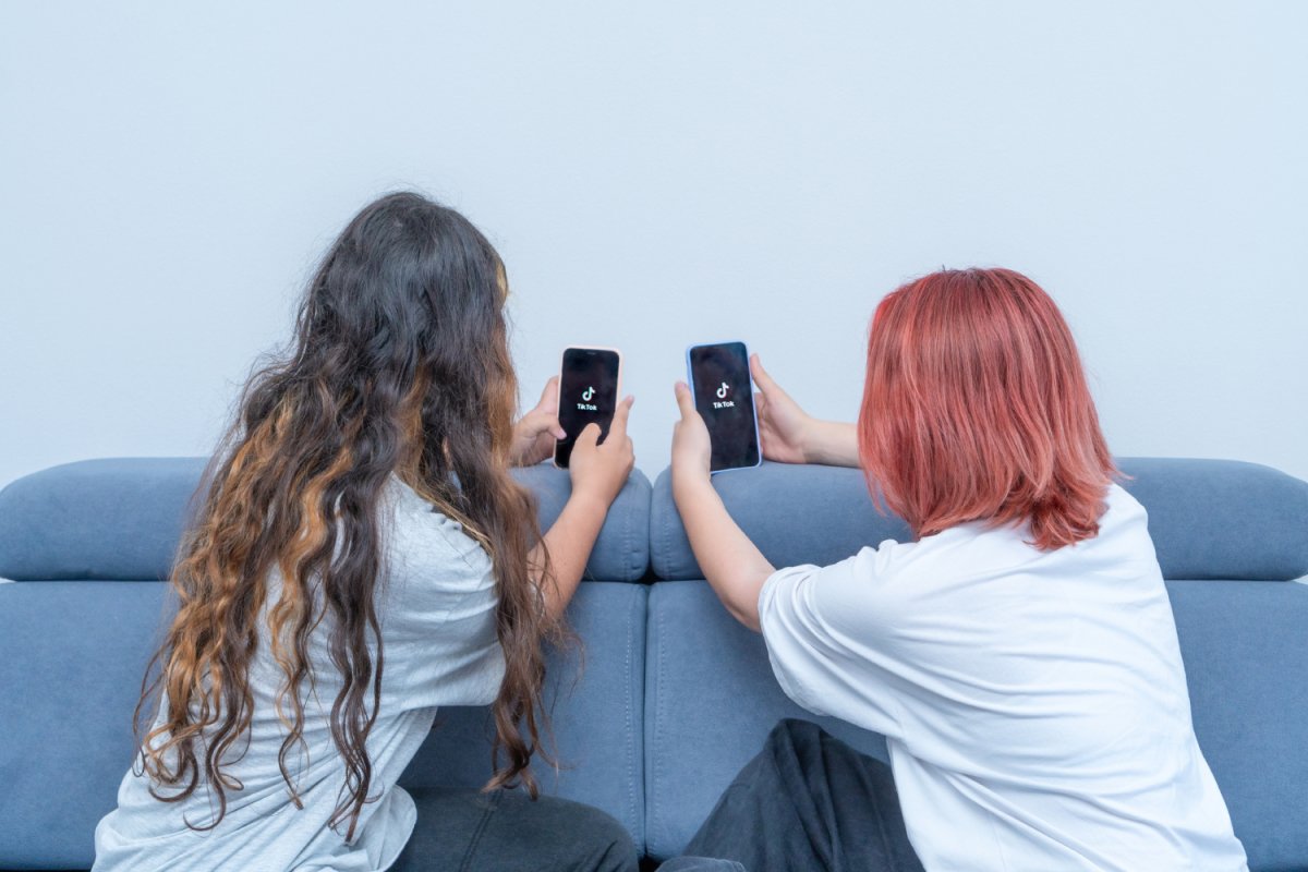 TikTok renvoyé devant la justice par le ministre de l'éducation pour "provocation au suicide"