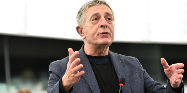Un eurodéputé chargé d’enquêter sur Pegasus lui-même visé par le logiciel espion