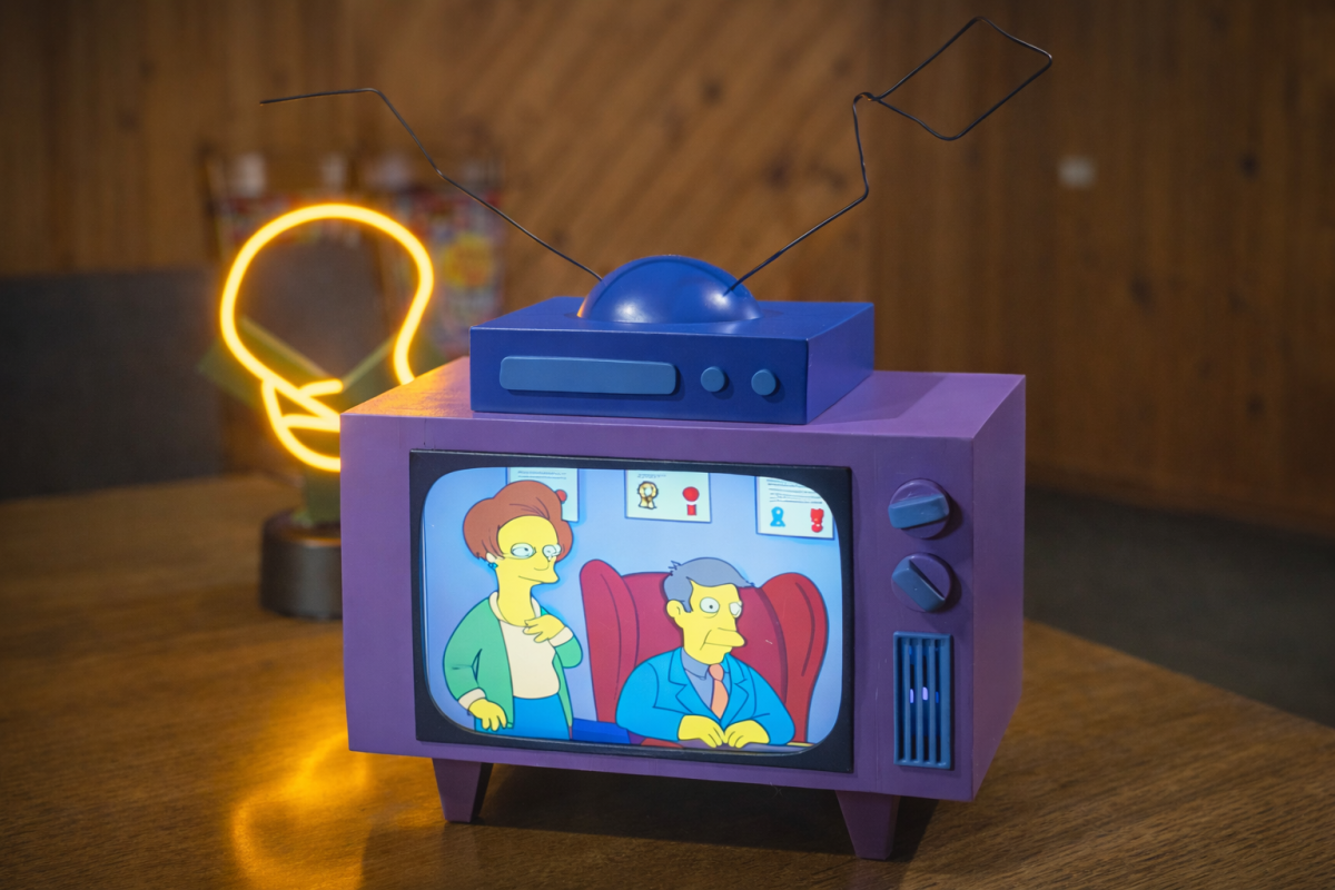 Un passionné recrée la mythique télévision des Simpsons… grâce à un Raspberry Pi