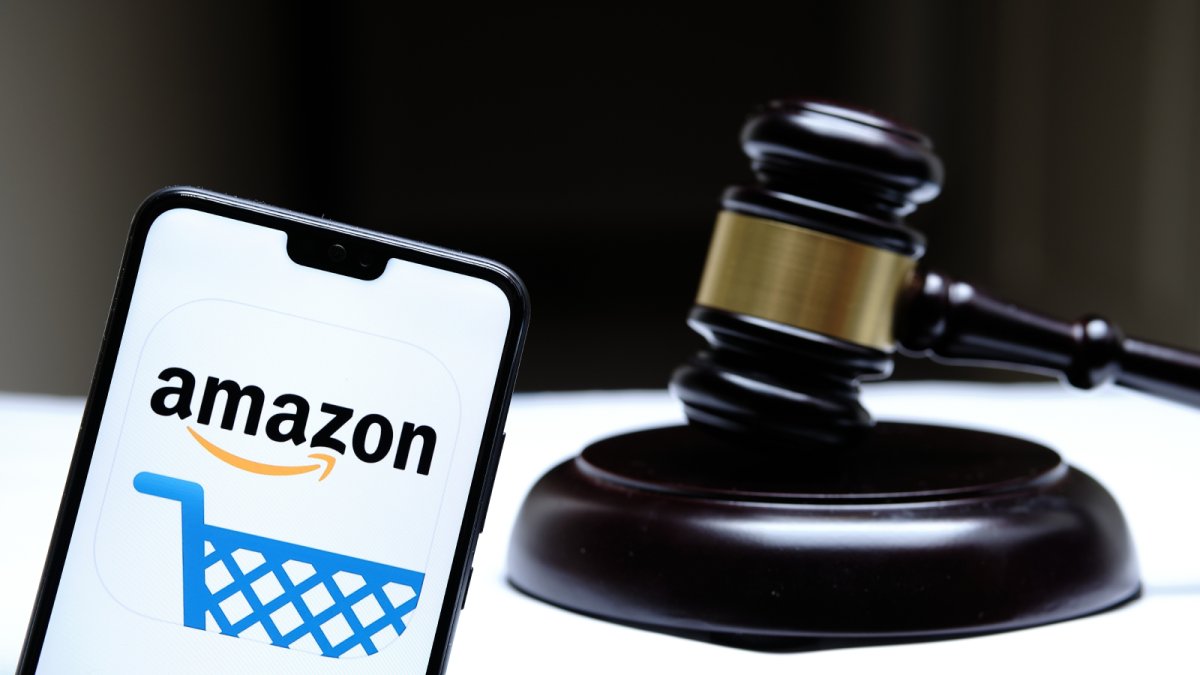 Amazon accusé de surfacturation publicitaire : quelles leçons pour les annonceurs marocains ?