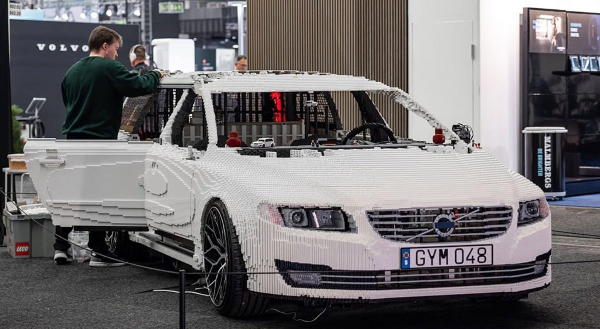 Une voiture LEGO grandeur nature qui roule pour de vrai !