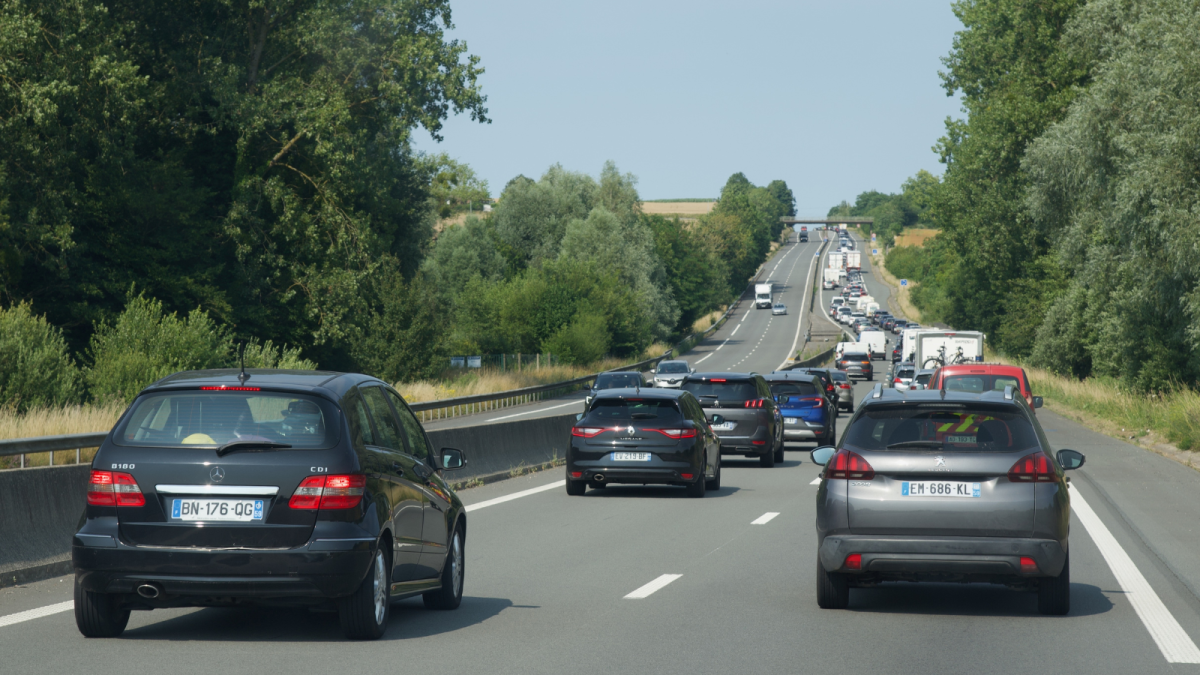 Été 2026 : Optimisez vos trajets et votre stratégie digitale