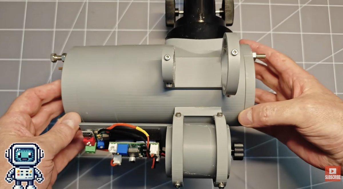 Voir à 650 mètres dans le noir avec un laser infrarouge et une webcam : c’est faisable