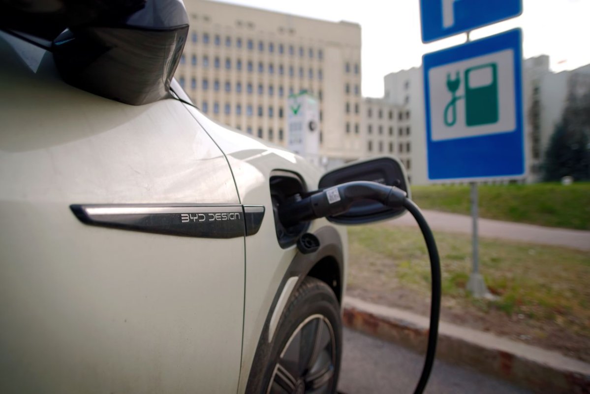 BYD et recharge ultra rapide en Europe : leçons digitales