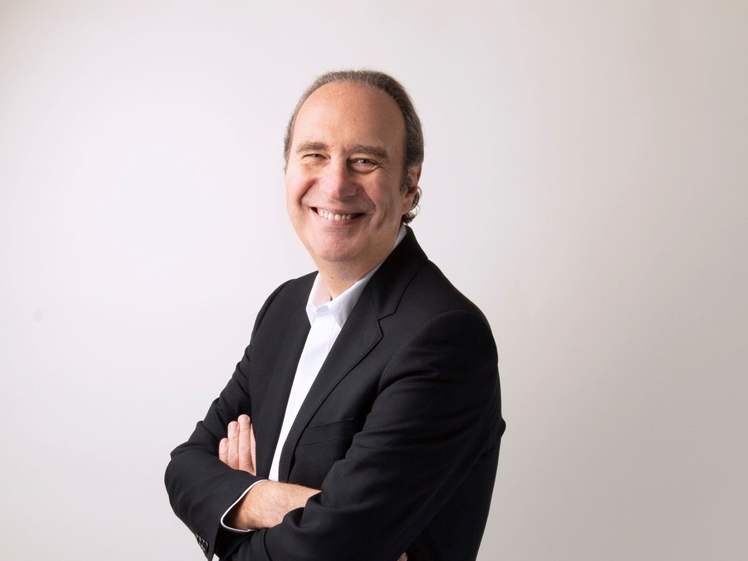 Xavier Niel chez Vodafone : leçons de stratégie digitale